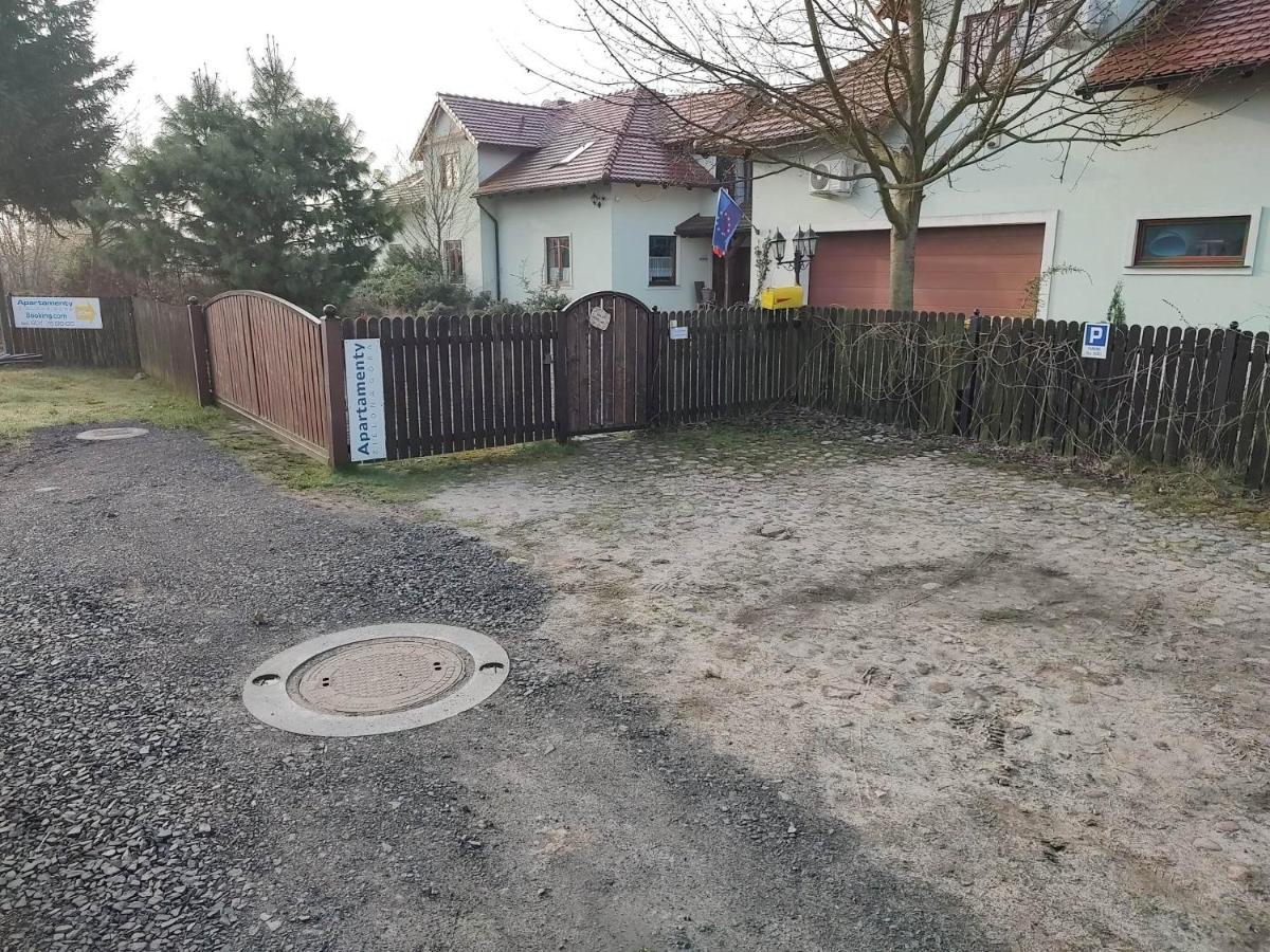 Apartamenty Zielona Gora 외부 사진